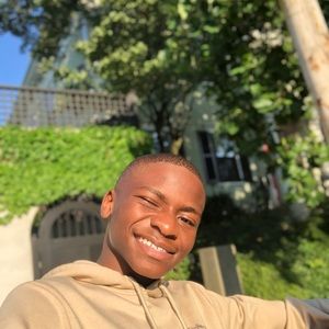 Meet your Posher, Lavar